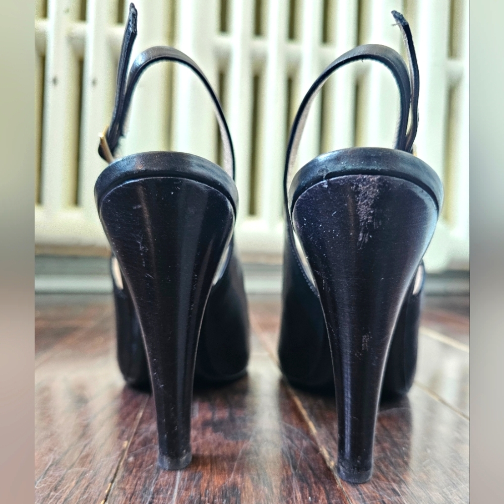 8.5 Salvatore Ferragamo Black Peep-Toe Slingback Heels Pumps - Picture 5 of 14